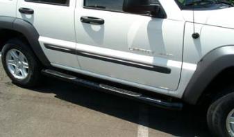 jeep liberty accessories, jeep liberty trailer hitch, jeep liberty nerf